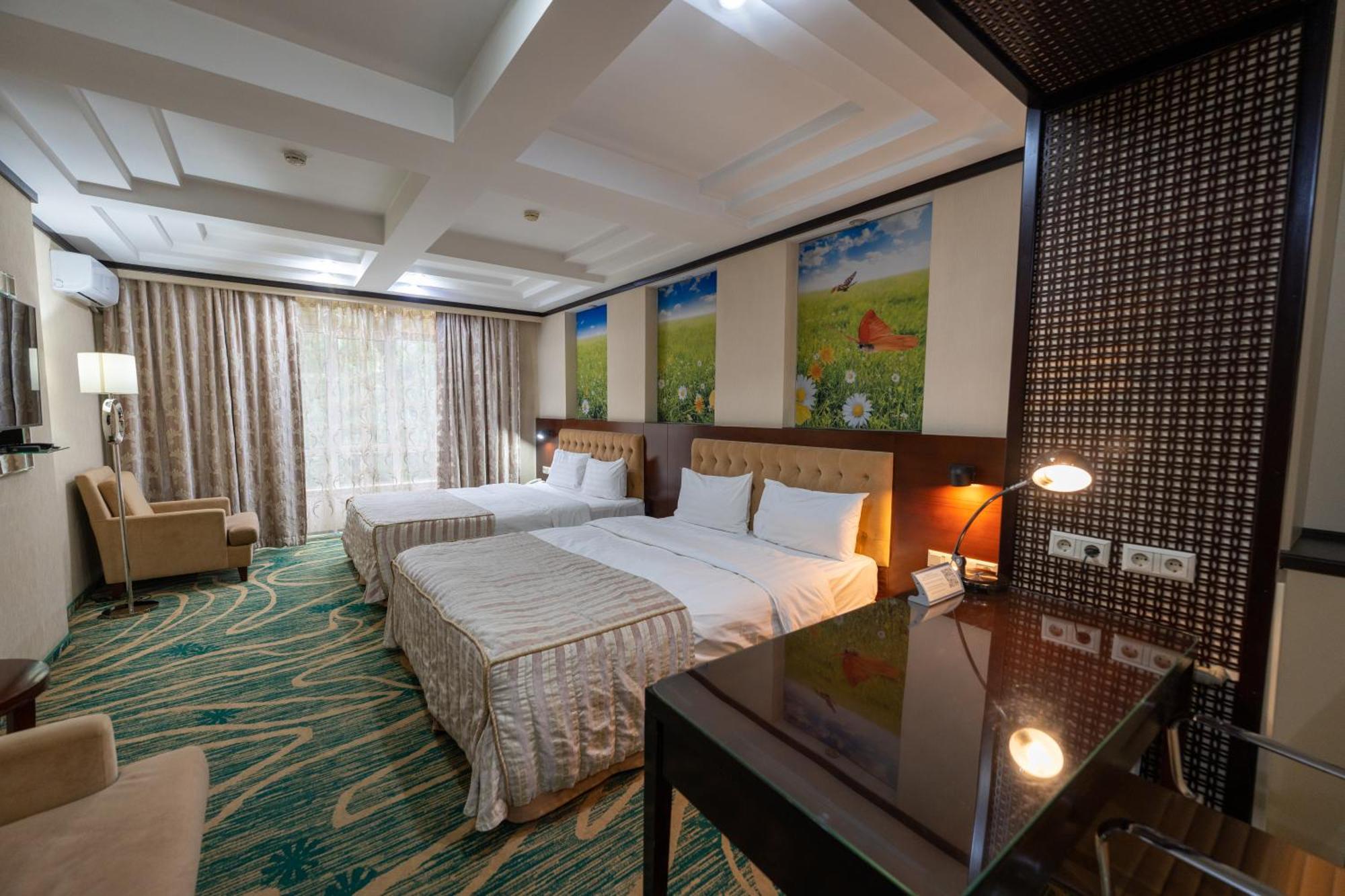 Hotel Kazzhol Αλμάτι Εξωτερικό φωτογραφία