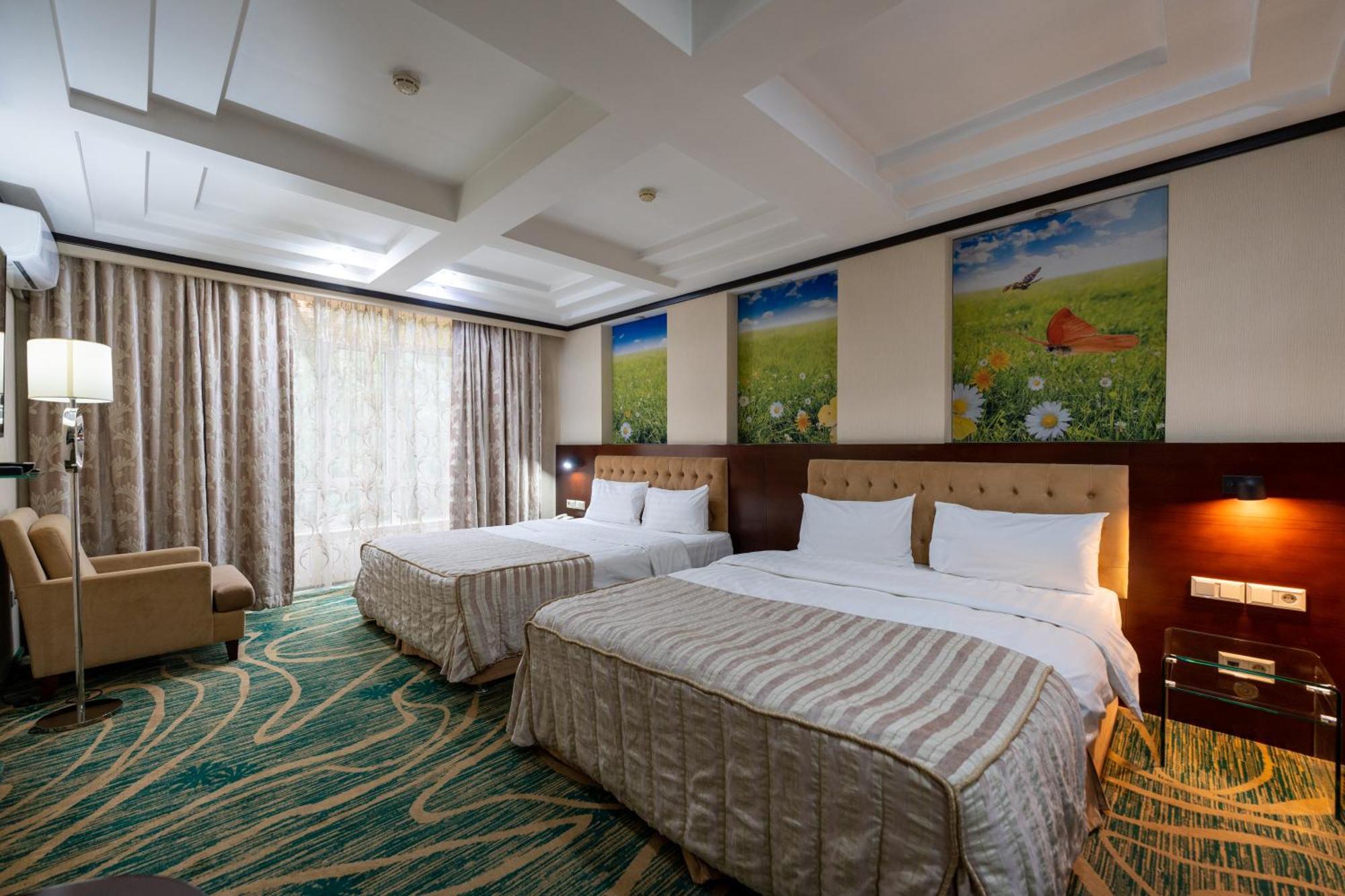 Hotel Kazzhol Αλμάτι Εξωτερικό φωτογραφία