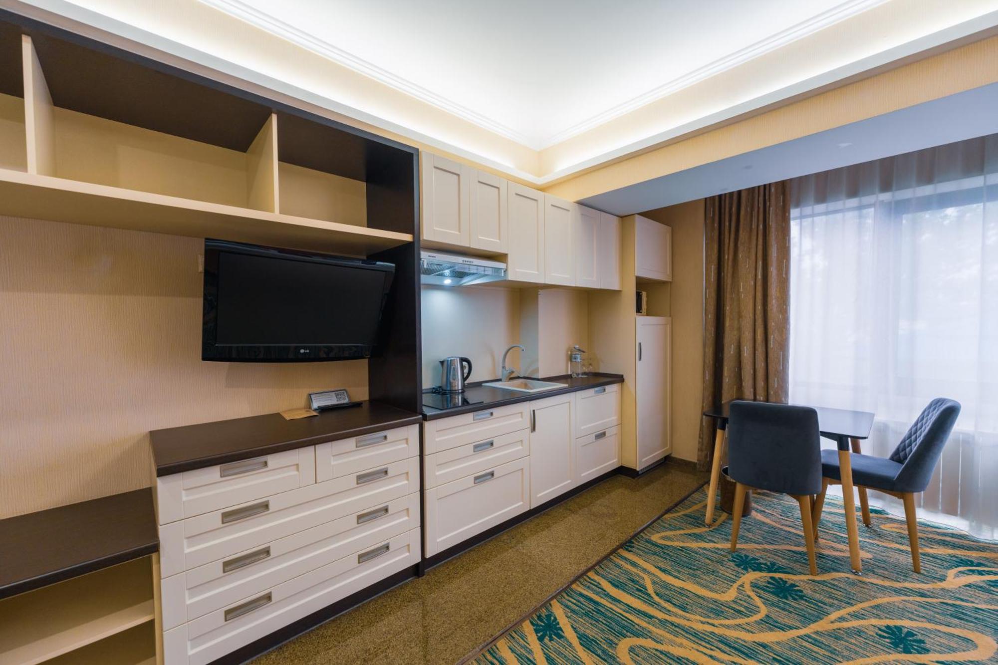 Hotel Kazzhol Αλμάτι Εξωτερικό φωτογραφία
