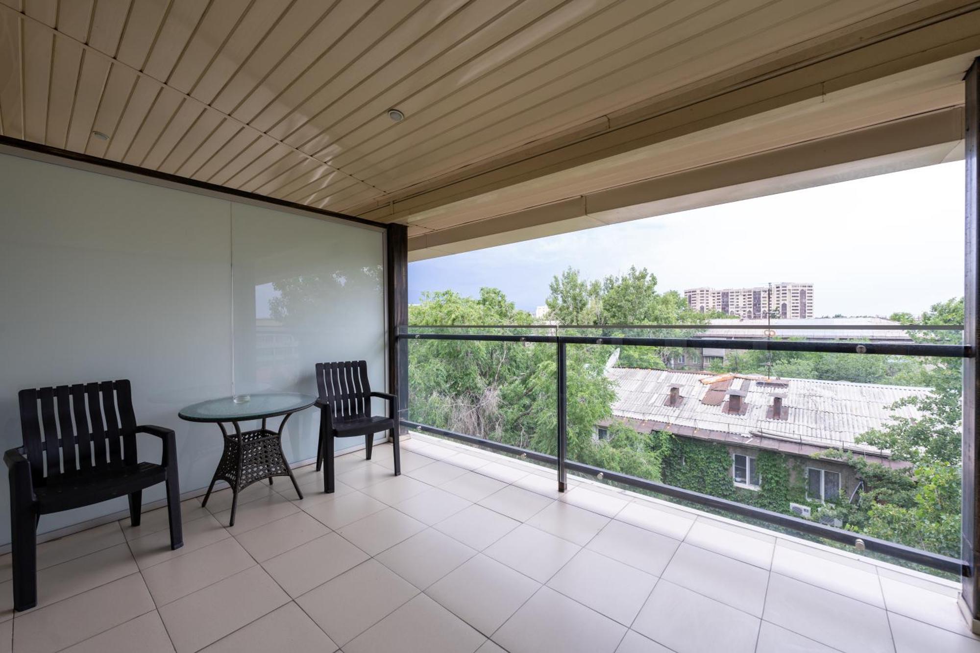 Hotel Kazzhol Αλμάτι Εξωτερικό φωτογραφία