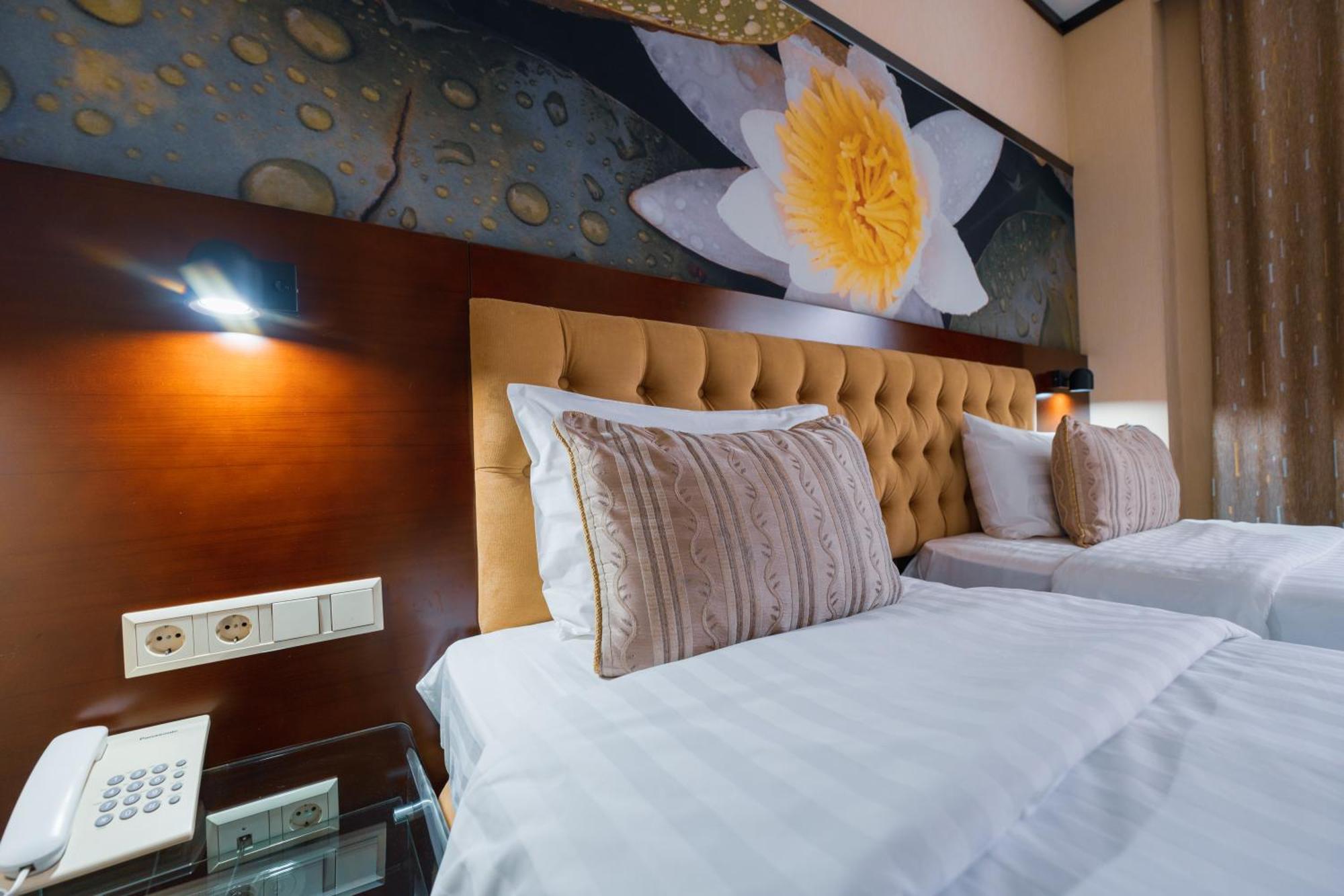 Hotel Kazzhol Αλμάτι Εξωτερικό φωτογραφία