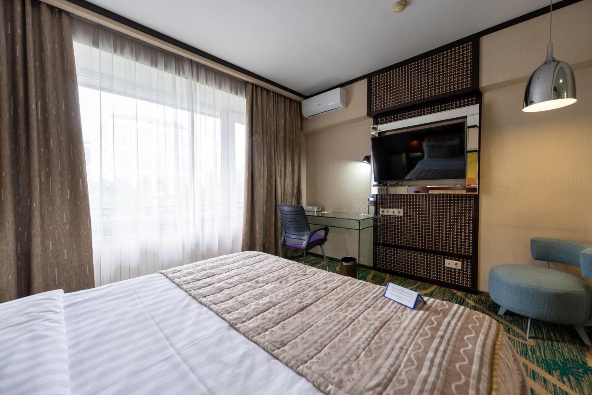 Hotel Kazzhol Αλμάτι Εξωτερικό φωτογραφία