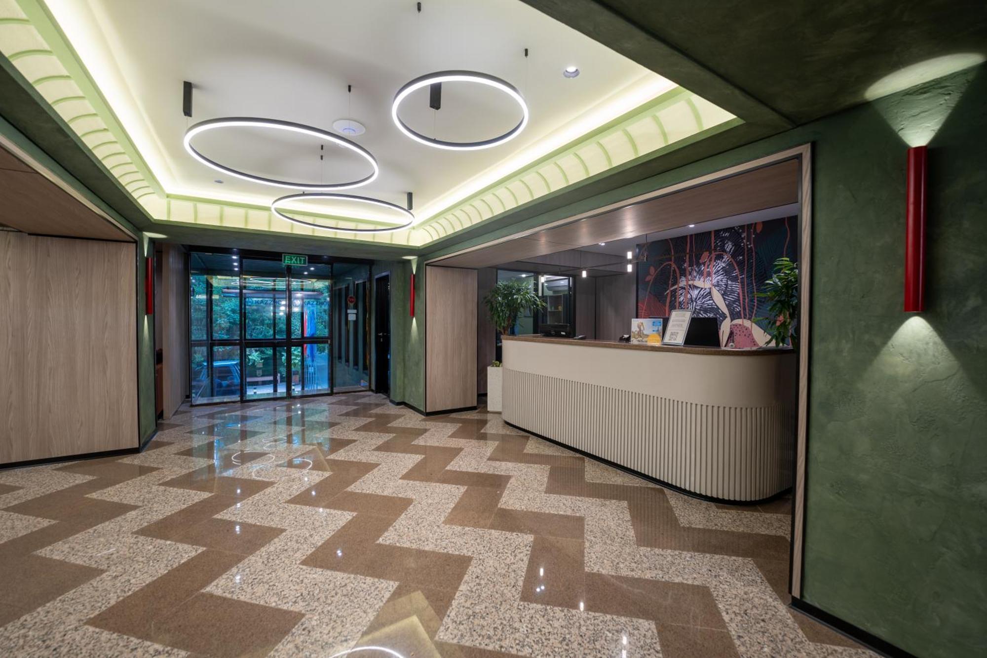 Hotel Kazzhol Αλμάτι Εξωτερικό φωτογραφία